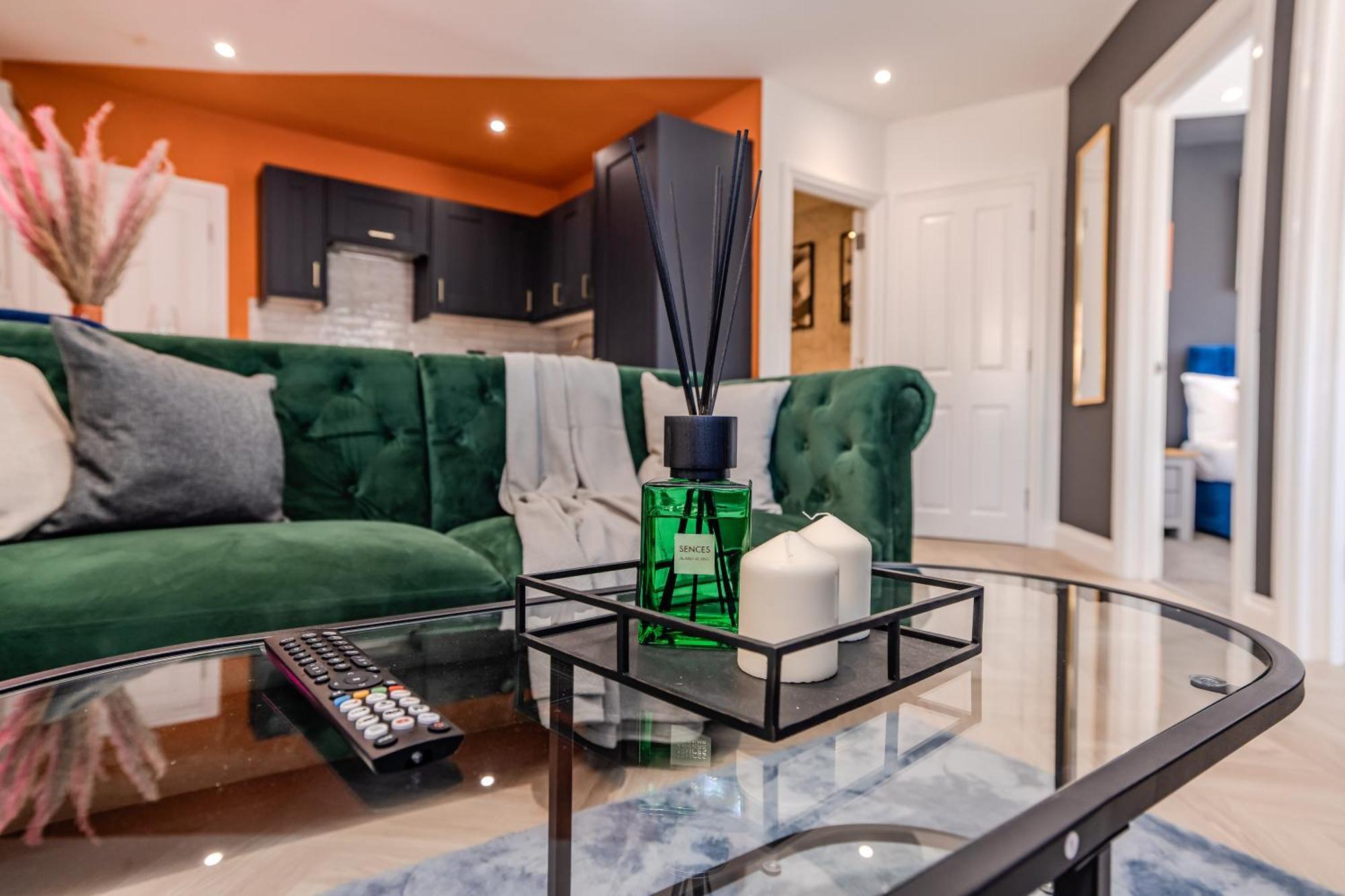 Super Central 2 Bedroom Flat I Next To Shopping Center & Brighton Beach エクステリア 写真